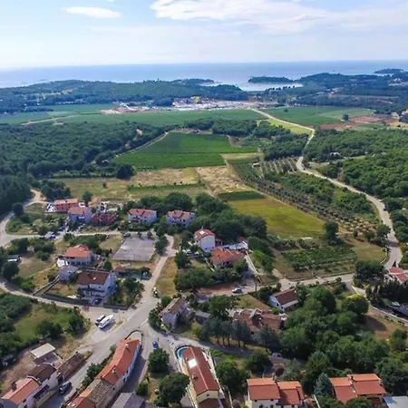 Beautiful I With Pool In Porec Near The Aquapark Villa Mugeba