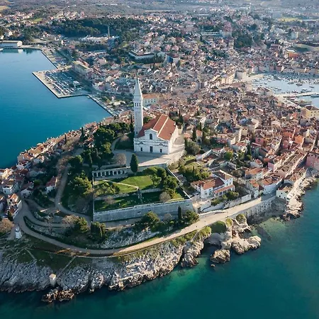 Beautiful I With Pool In Porec Near The Aquapark *