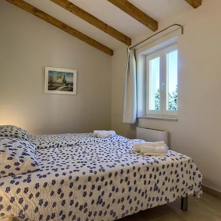 Villa Beautiful I With Pool In Porec Near The Aquapark *