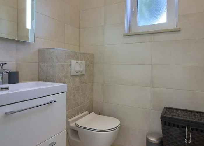 Beautiful I With Pool In Porec Near The Aquapark Βίλα Mugeba